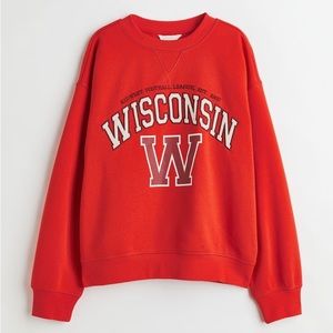 H&M Wisconsin Crewneck - Size L